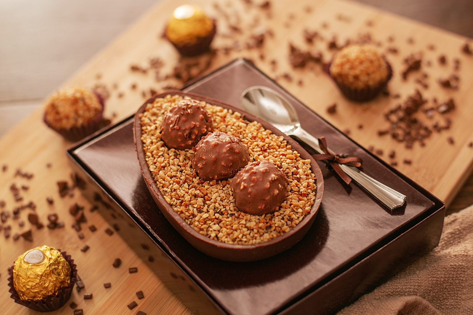 Dica Páscoa Lucrativa: Renda Extra com Ovos de Páscoa Gourmet